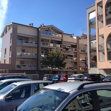 Residenza D'Agnese Apartment Montesilvano Luaran gambar