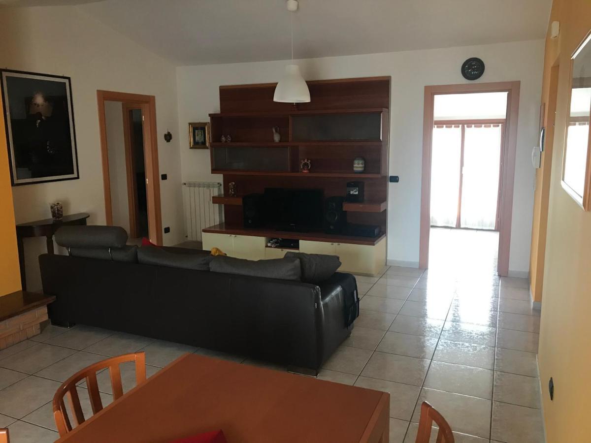 Residenza D'Agnese Apartment Montesilvano Luaran gambar