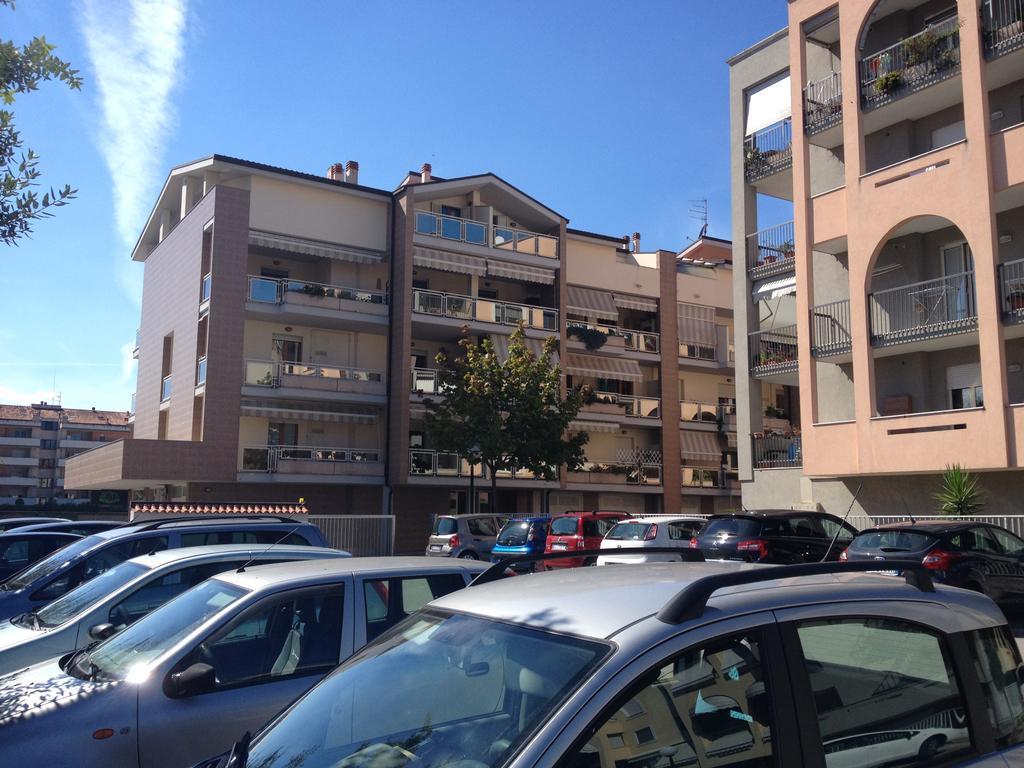 Residenza D'Agnese Apartment Montesilvano Luaran gambar