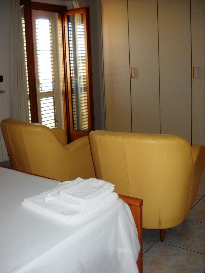 Residenza D'Agnese Apartment Montesilvano Luaran gambar